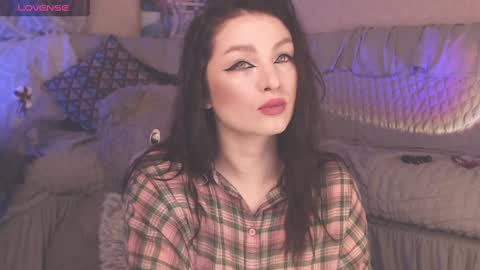 britneybarker online show from March 12, 2025, 1:36 am