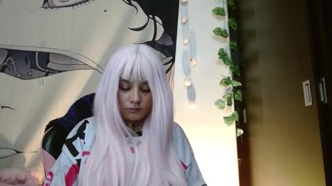 maru miaw   Please help me to reach 100 thumbs up online show from December 20, 2025, 12:18 am