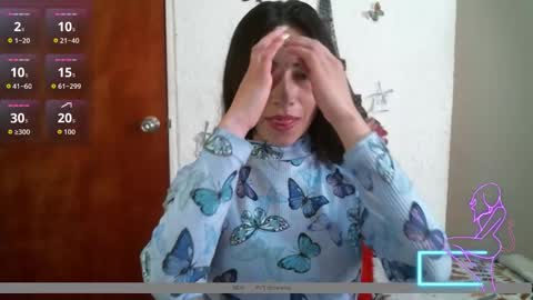 BRITTANY online show from November 1, 2025, 1:13 pm