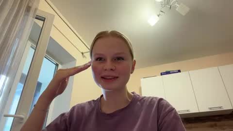 Snapshot of brittanyrumfelt chatting on June 19, 2026, 7:23 am brittanyrumfelt online show from June 19, 2026, 7:23 am