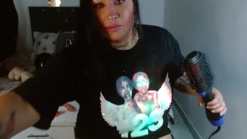 brittanysexhot69 online show from November 25, 2025, 4:07 pm