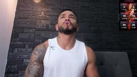 Snapshot of brock_hurn chatting on October 17, 2025, 8:55 pm brock_hurn online show from October 17, 2025, 8:55 pm