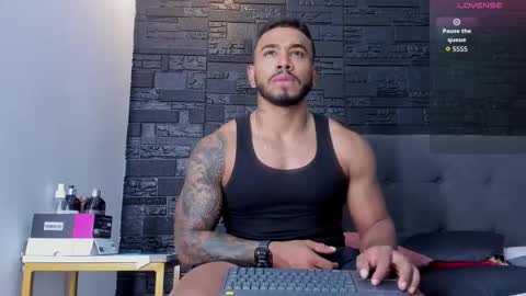 Snapshot of brock_hurn chatting on November 10, 2025, 8:41 pm brock_hurn online show from November 10, 2025, 8:41 pm