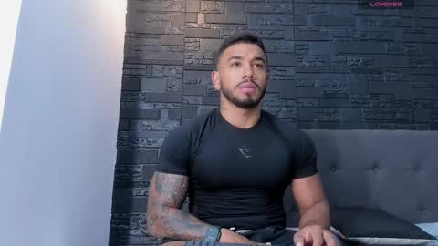 Snapshot of brock_hurn chatting on November 17, 2025, 8:58 pm brock_hurn online show from November 17, 2025, 8:58 pm