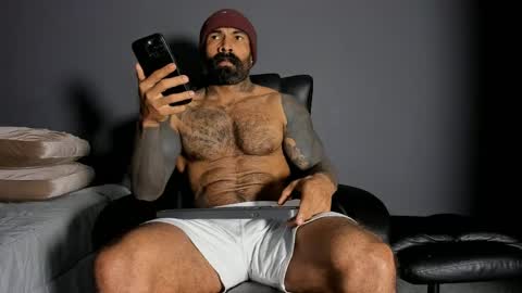 Snapshot of brockhurn_ chatting on May 2, 2026, 1:32 am brockhurn_ online show from May 2, 2026, 1:32 am