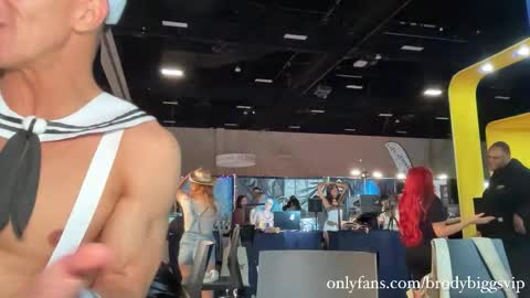 Brody Biggs online show from November 8, 2025, 3:29 am