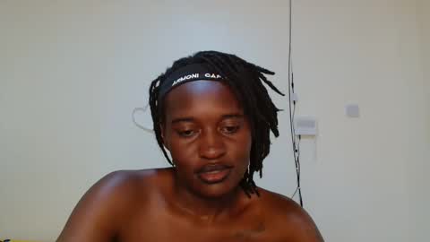 broken_haloo online show from April 4, 2026, 6:22 am