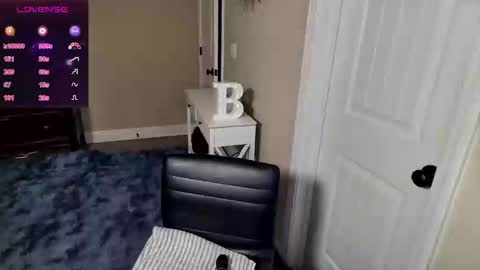 Snapshot of brookebee27 chatting on February 10, 2025, 1:14 am brookebee online show from February 10, 2025, 1:14 am