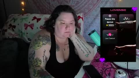 Snapshot of brookenicole3 chatting on April 27, 2026, 5:11 pm Madam Brooke online show from April 27, 2026, 5:11 pm