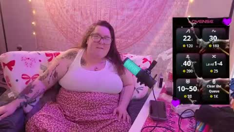 Snapshot of brookenicole3 chatting on May 1, 2026, 10:25 pm Madam Brooke online show from May 1, 2026, 10:25 pm