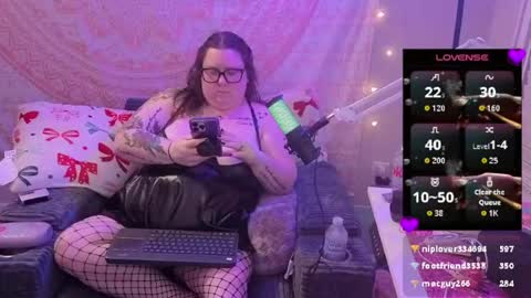 Snapshot of brookenicole3 chatting on May 10, 2026, 4:50 am Madam Brooke online show from May 10, 2026, 4:50 am
