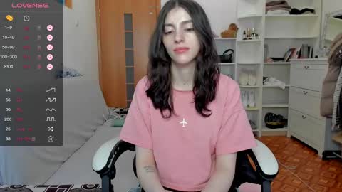 Snapshot of broosnica1 chatting on April 30, 2026, 7:58 am broosnica1 online show from April 30, 2026, 7:58 am