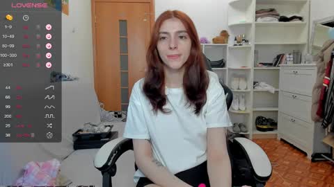 Snapshot of broosnica1 chatting on May 8, 2026, 9:47 am broosnica1 online show from May 8, 2026, 9:47 am