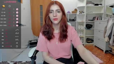 Snapshot of broosnica1 chatting on May 15, 2026, 1:40 pm broosnica1 online show from May 15, 2026, 1:40 pm