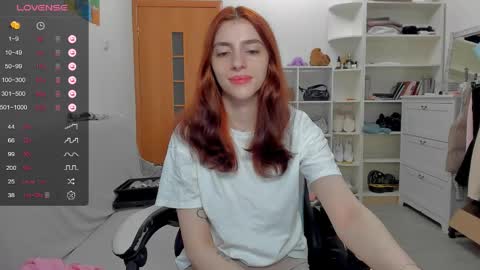 Snapshot of broosnica1 chatting on May 22, 2026, 9:26 am broosnica1 online show from May 22, 2026, 9:26 am