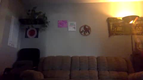 bropeb13 online show from September 18, 2025, 3:58 pm