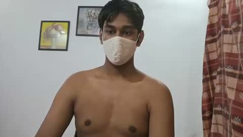 brownguy2505 online show from October 5, 2025, 4:44 am