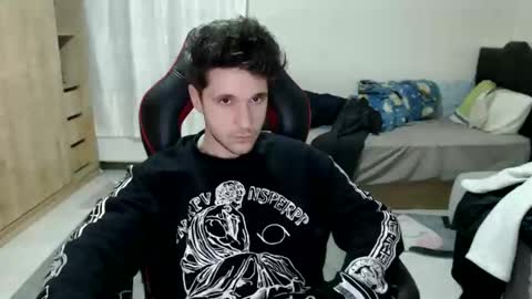 brownhaiir online show from December 5, 2024, 2:55 pm