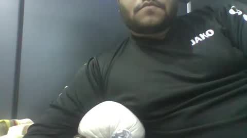 Snapshot of brownhunk698 chatting on December 16, 2025, 6:24 pm brownhunk698 online show from December 16, 2025, 6:24 pm