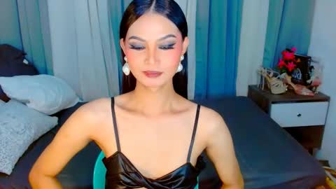 Snapshot of brownsausageroberta chatting on November 10, 2025, 9:19 am Roberta GODDESS OF PLEASURE AND SEXUALDESIRE online show from November 10, 2025, 9:19 am