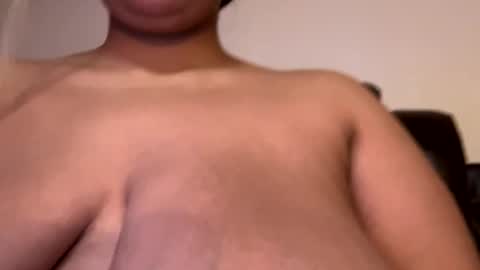 EtherealLilac online show from February 12, 2025, 8:49 am