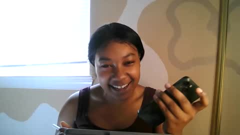 Snapshot of brownsugarcutie3 chatting on May 4, 2026, 6:59 pm Brownsuagrcutie online show from May 4, 2026, 6:59 pm