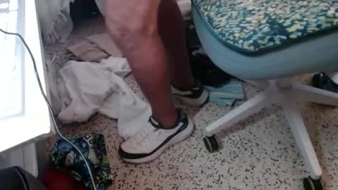 Snapshot of bruceb124u chatting on November 12, 2025, 1:00 pm bruceb124u online show from November 12, 2025, 1:00 pm