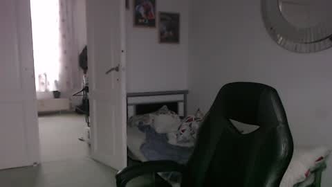 Bruce online show from January 18, 2025, 11:43 am