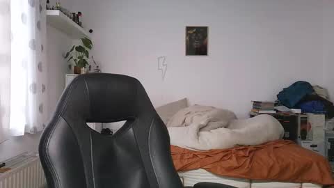 Bruce online show from September 25, 2025, 3:27 pm