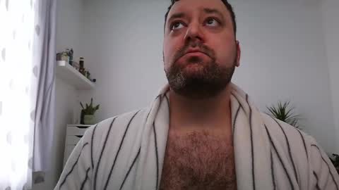 Bruce online show from April 5, 2026, 6:54 am