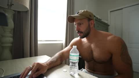 onlyfans BRUCESTRYKER online show from March 29, 2026, 7:25 pm