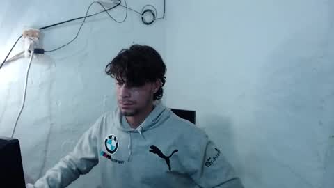 Snapshot of brucewayne1_ chatting on October 2, 2025, 12:23 pm brucewayne1_ online show from October 2, 2025, 12:23 pm