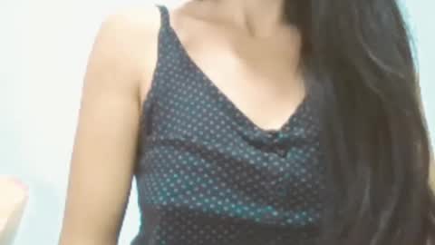 Snapshot of brunela chatting on November 12, 2025, 9:53 am brunela online show from November 12, 2025, 9:53 am