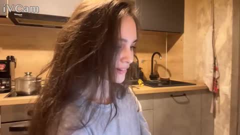 Snapshot of brunettelike chatting on February 21, 2026, 5:03 pm SwetDreams online show from February 21, 2026, 5:03 pm