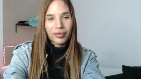 Luna online show from January 8, 2026, 5:15 pm