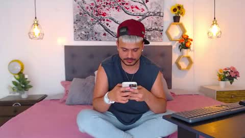 Snapshot of bruno_booss chatting on December 16, 2025, 4:28 am bruno_booss online show from December 16, 2025, 4:28 am