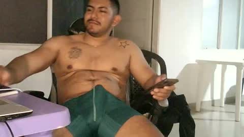 bruno_col online show from November 9, 2025, 12:42 am