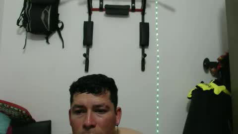 Snapshot of bruno_conde chatting on November 18, 2025, 12:16 am bruno_conde online show from November 18, 2025, 12:16 am