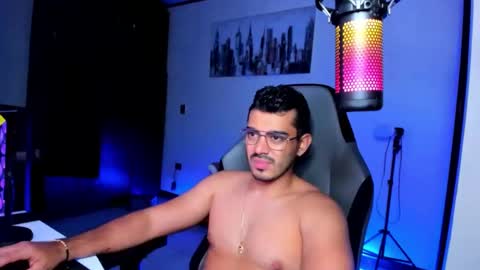 Snapshot of bruno_diaz31 chatting on February 5, 2025, 6:35 am Bruno online show from February 5, 2025, 6:35 am