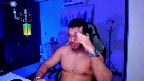 Snapshot of bruno_diaz31 chatting on October 22, 2025, 6:02 am Bruno online show from October 22, 2025, 6:02 am
