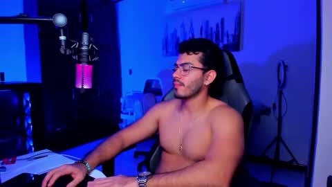 Snapshot of bruno_diaz31 chatting on November 17, 2025, 3:45 am Bruno online show from November 17, 2025, 3:45 am