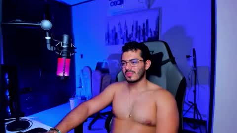 Snapshot of bruno_diaz31 chatting on November 25, 2025, 4:34 am Bruno online show from November 25, 2025, 4:34 am