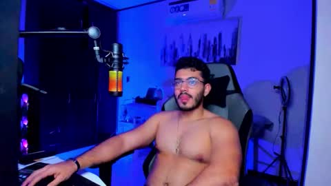 Snapshot of bruno_diaz31 chatting on December 15, 2025, 4:39 am Bruno online show from December 15, 2025, 4:39 am