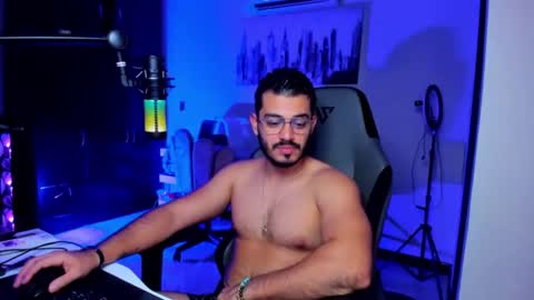 Bruno online show from December 22, 2025, 3:14 am