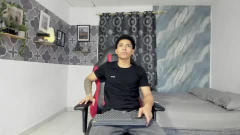 bruno_snow online show from April 5, 2026, 3:47 am