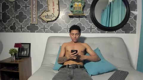 bruno_snow online show from April 16, 2026, 4:02 am