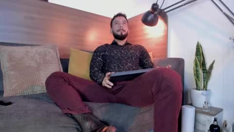 Snapshot of bruno_woods chatting on April 27, 2026, 4:49 pm Andres Suarez online show from April 27, 2026, 4:49 pm