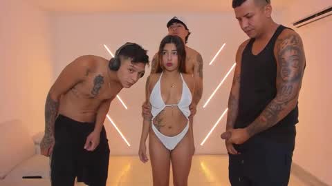 Snapshot of brutal_sex_nympho12 chatting on October 26, 2025, 1:06 pm brutal_sex_nympho12 online show from October 26, 2025, 1:06 pm