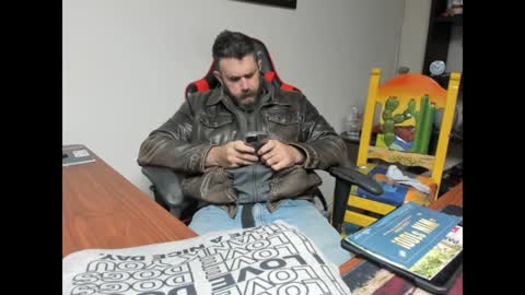 Snapshot of brutalmaster1983 chatting on January 14, 2025, 7:11 pm BRUTALMASTER1983 online show from January 14, 2025, 7:11 pm