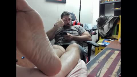 Snapshot of brutalmaster1983 chatting on October 6, 2025, 10:07 pm BRUTALMASTER1983 online show from October 6, 2025, 10:07 pm